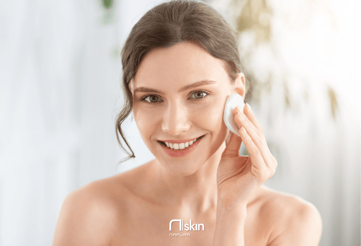 Tonici viso: alleati invisibili ma potenti nella skincare